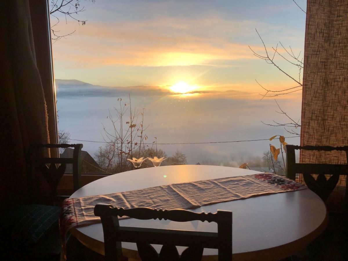 La Noi La Munte Villa Matisesti Exteriör bild