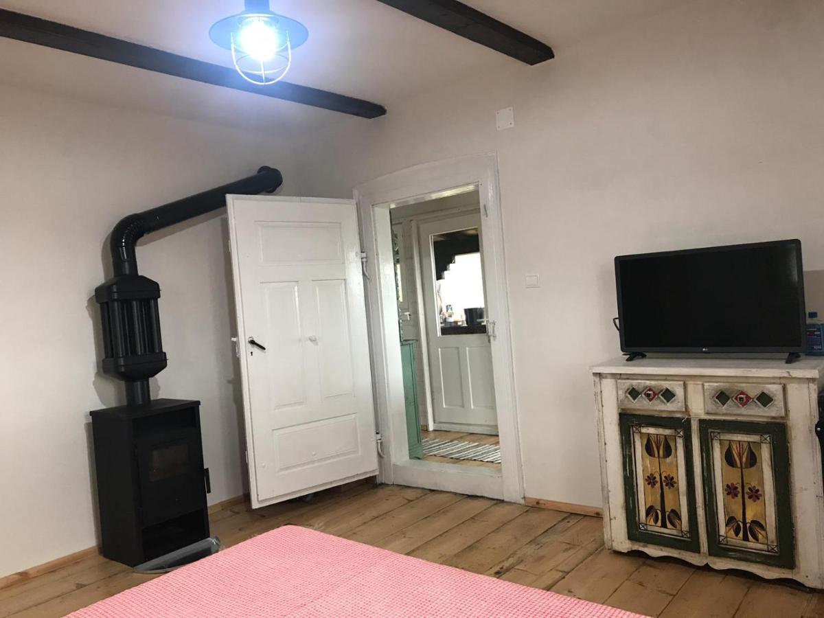 La Noi La Munte Villa Matisesti Exteriör bild